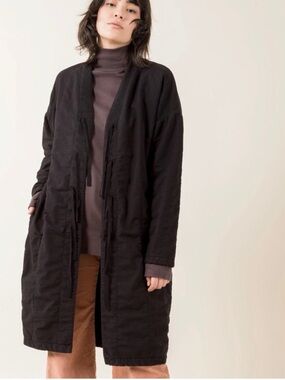 Prairie Underground Bedroll coat in black